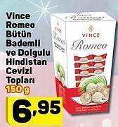 Vince Romeo Bütün Bademli ve Dolgulu Hindistan Cevizi Topları